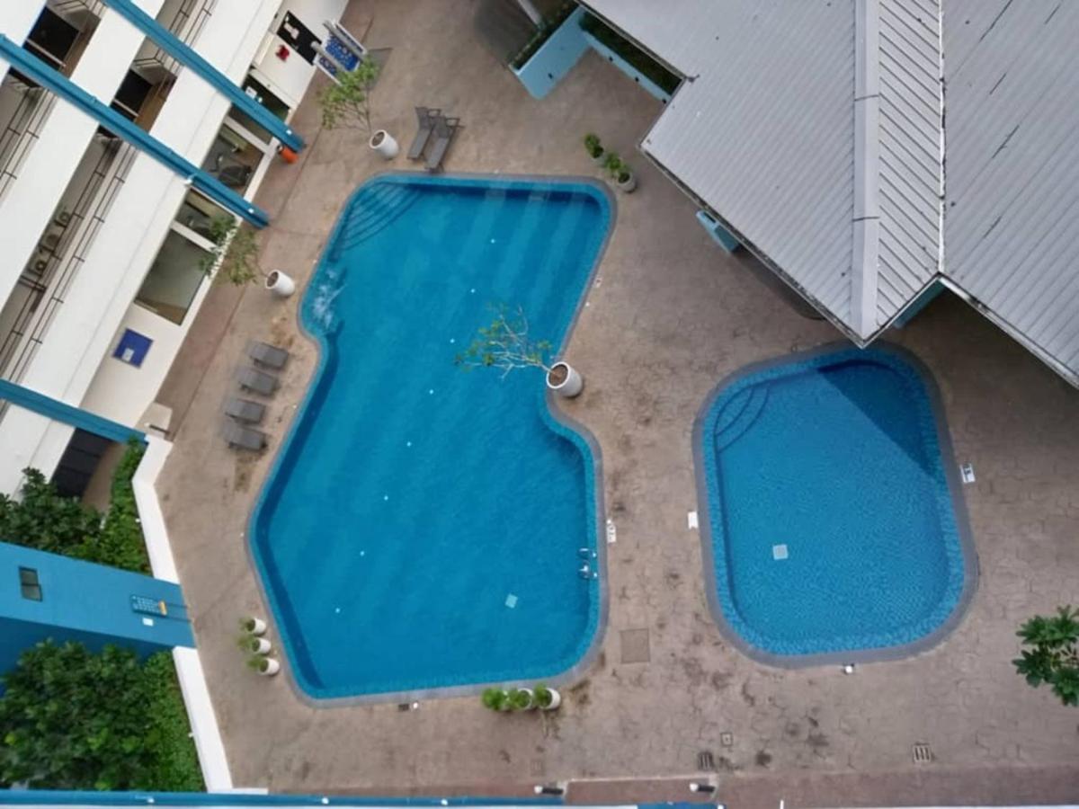 Pantai Puteri Melaka - Seaview 2 Bedroom Tanjung Kling 外观 照片