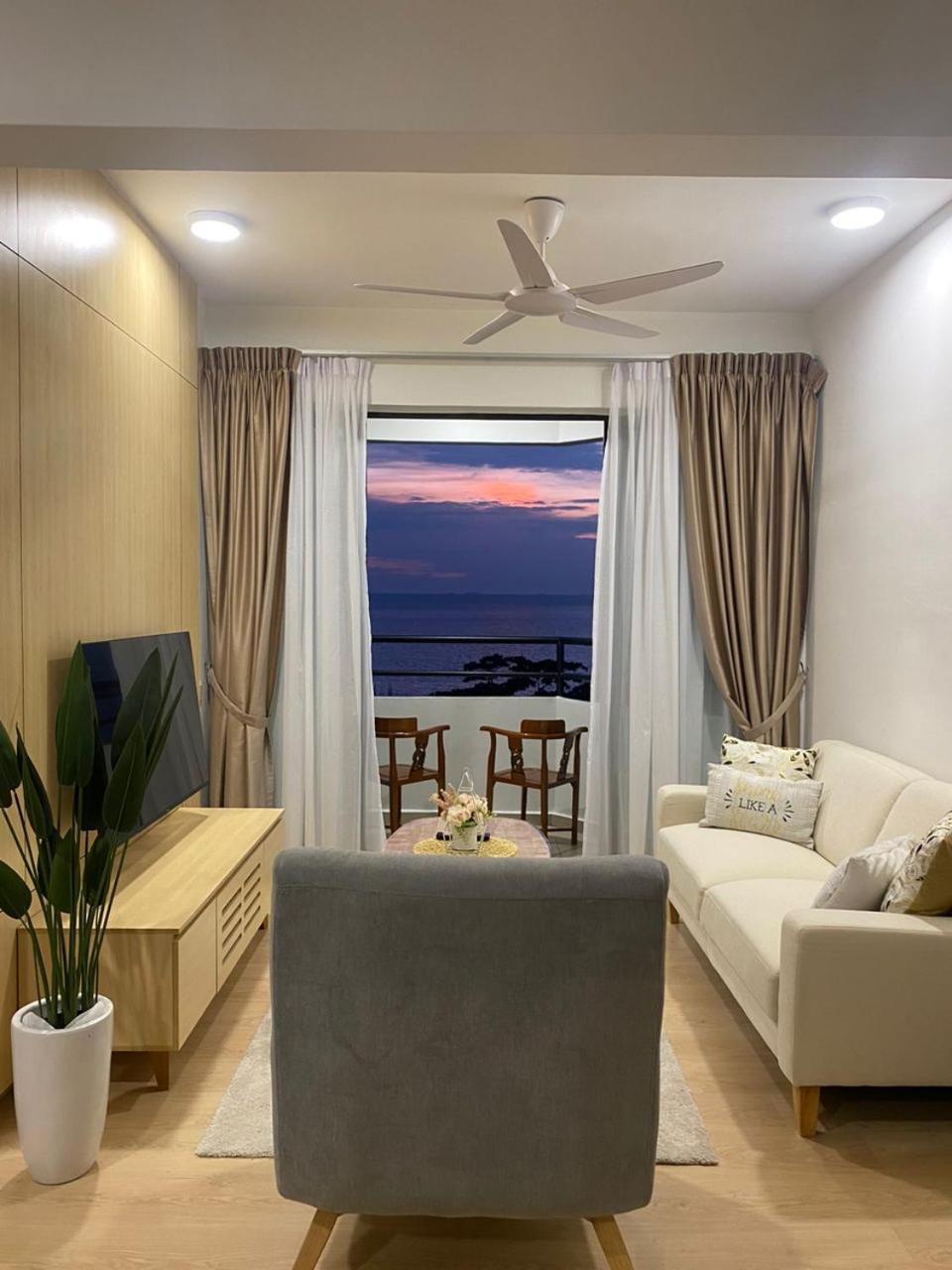 Pantai Puteri Melaka - Seaview 2 Bedroom Tanjung Kling 外观 照片
